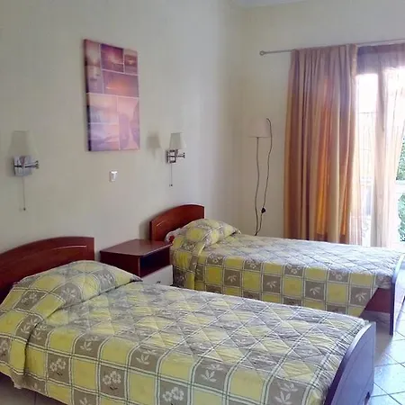 Marika Garden Moraitika